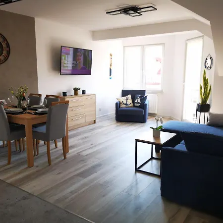 Aravell C28 Wschodnie Apartment Darlowko