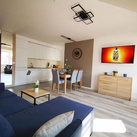 Aravell C28 Wschodnie Apartment Darlowko